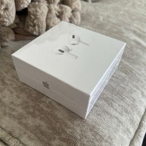 Apple Wireless Earbuds in White